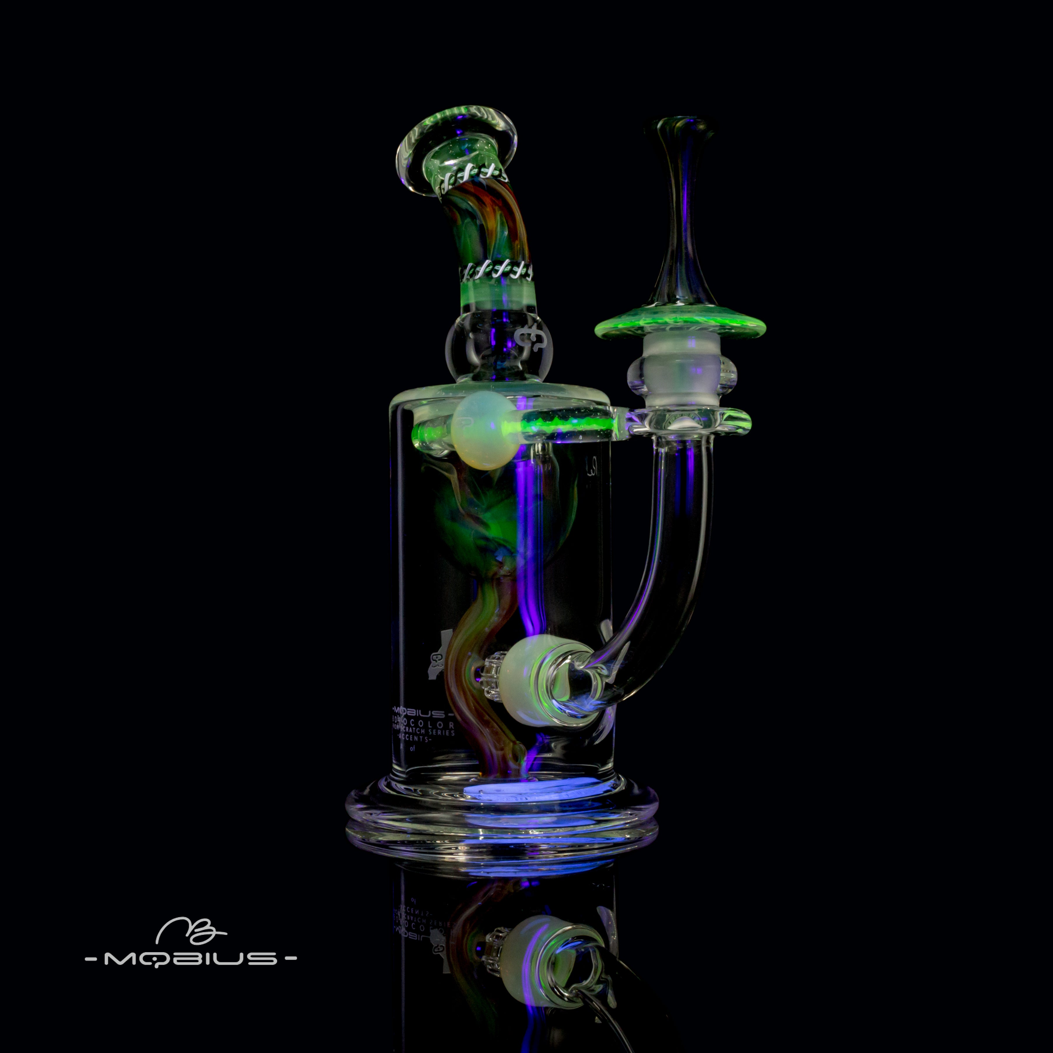 Mobius | Recurve | AS_35_23 | Accent Series