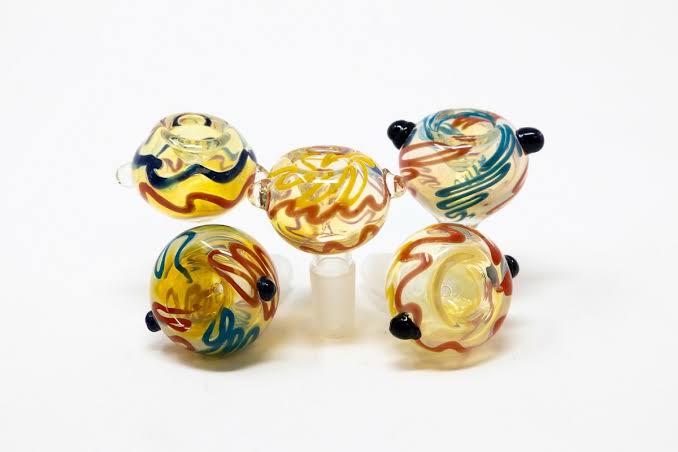 Bowl | Fumed w/ Twist line | 14mm